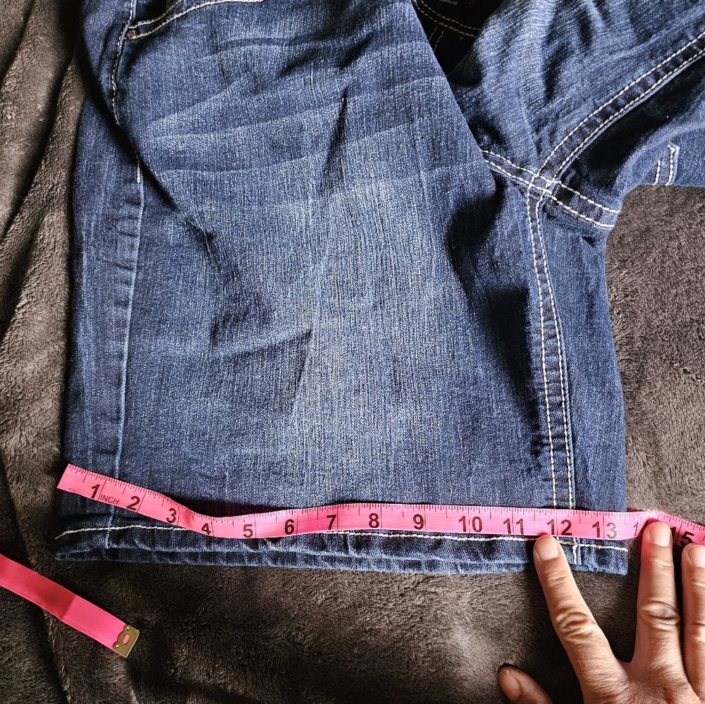 EUC Bling Butt Denim Shorts - Picture 8 of 9